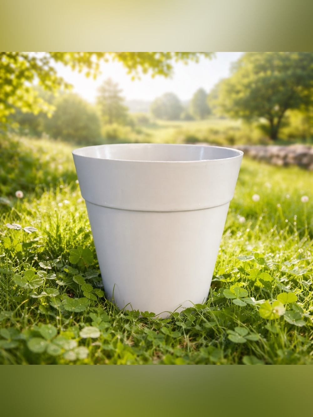 Plastic Planter Pot with Drainage Holes